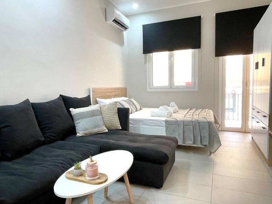 Urban Loft Downtown At Zakinthos Centre Apartment Kota Zakynthos Bagian luar foto