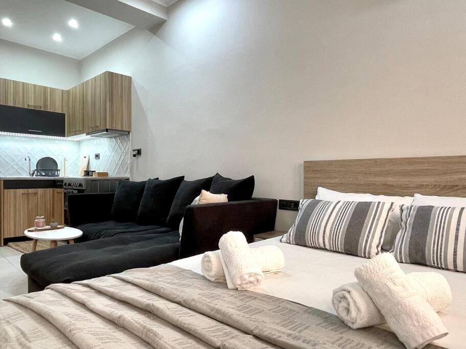 Urban Loft Downtown At Zakinthos Centre Apartment Kota Zakynthos Bagian luar foto